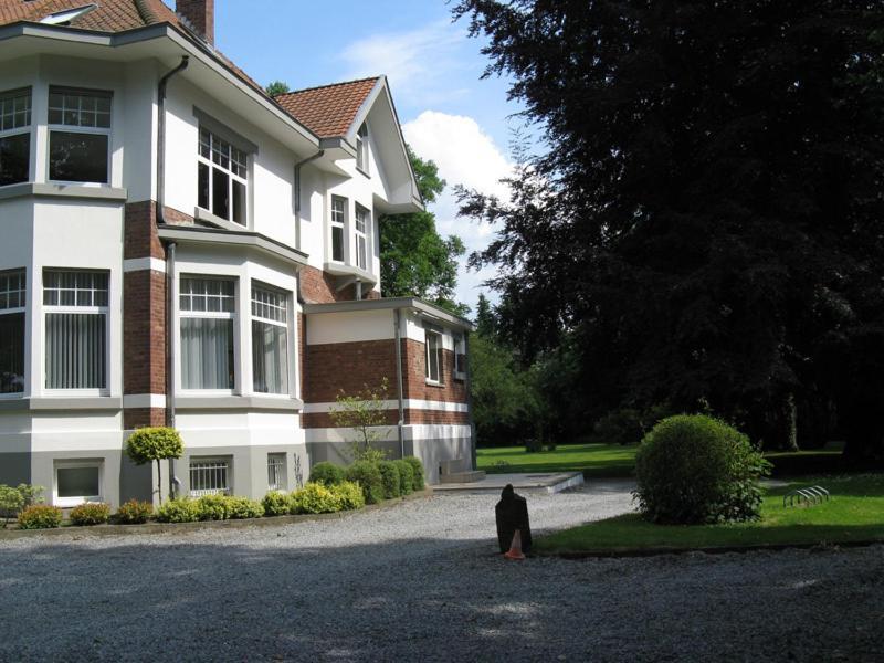 B&B Bloemenweelde ゲンク エクステリア 写真